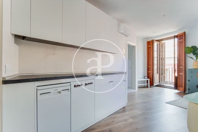 2 slaapkamer Appartement te koop in Sol, Madrid stad - € 820.000 (Ref: 9437856)