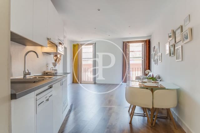 2 slaapkamer Appartement te koop in Sol, Madrid stad - € 820.000 (Ref: 9437856)