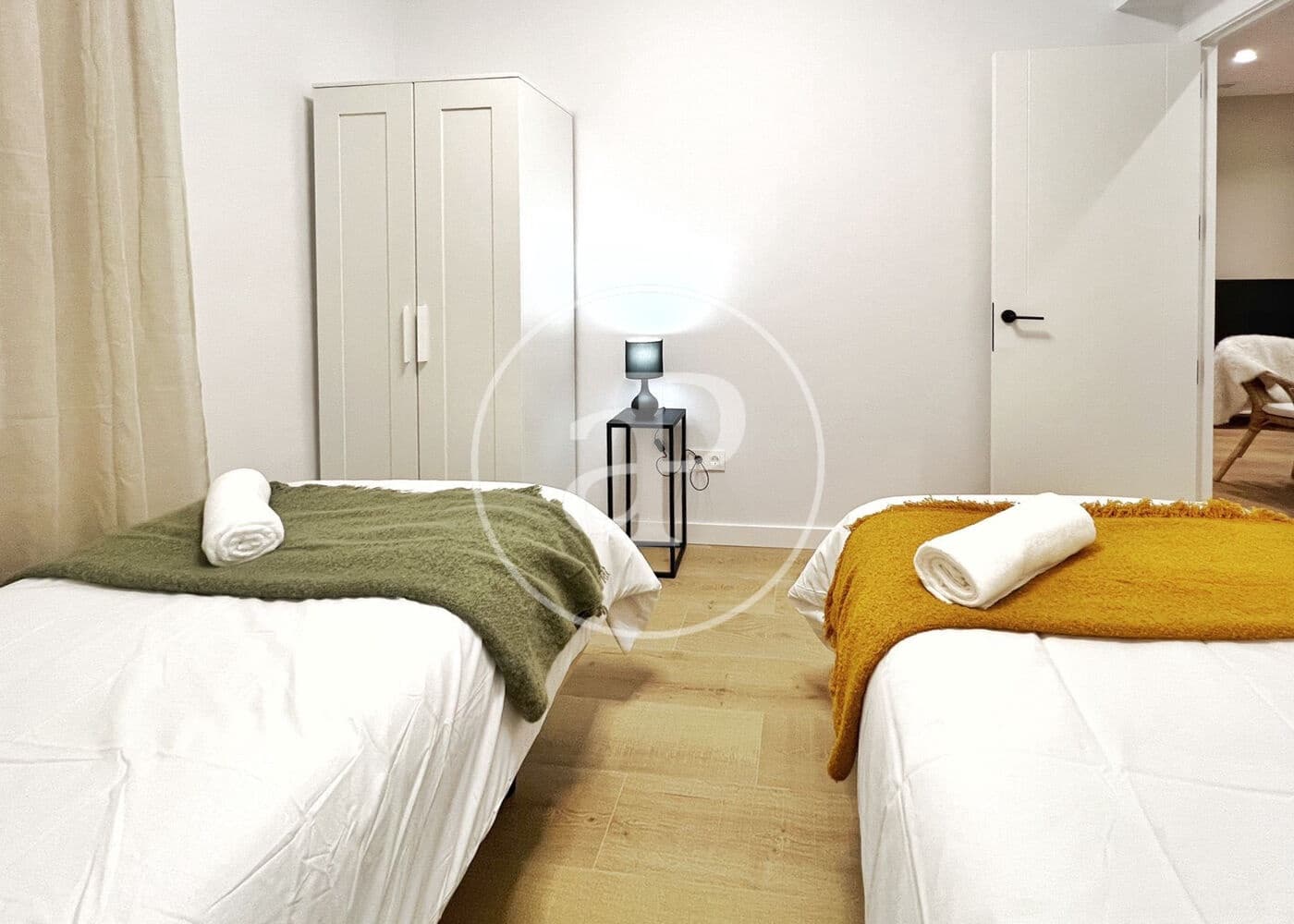 2 soveværelse Lejlighed til leje i Madrid by - € 1.950 (Ref: 9437859)