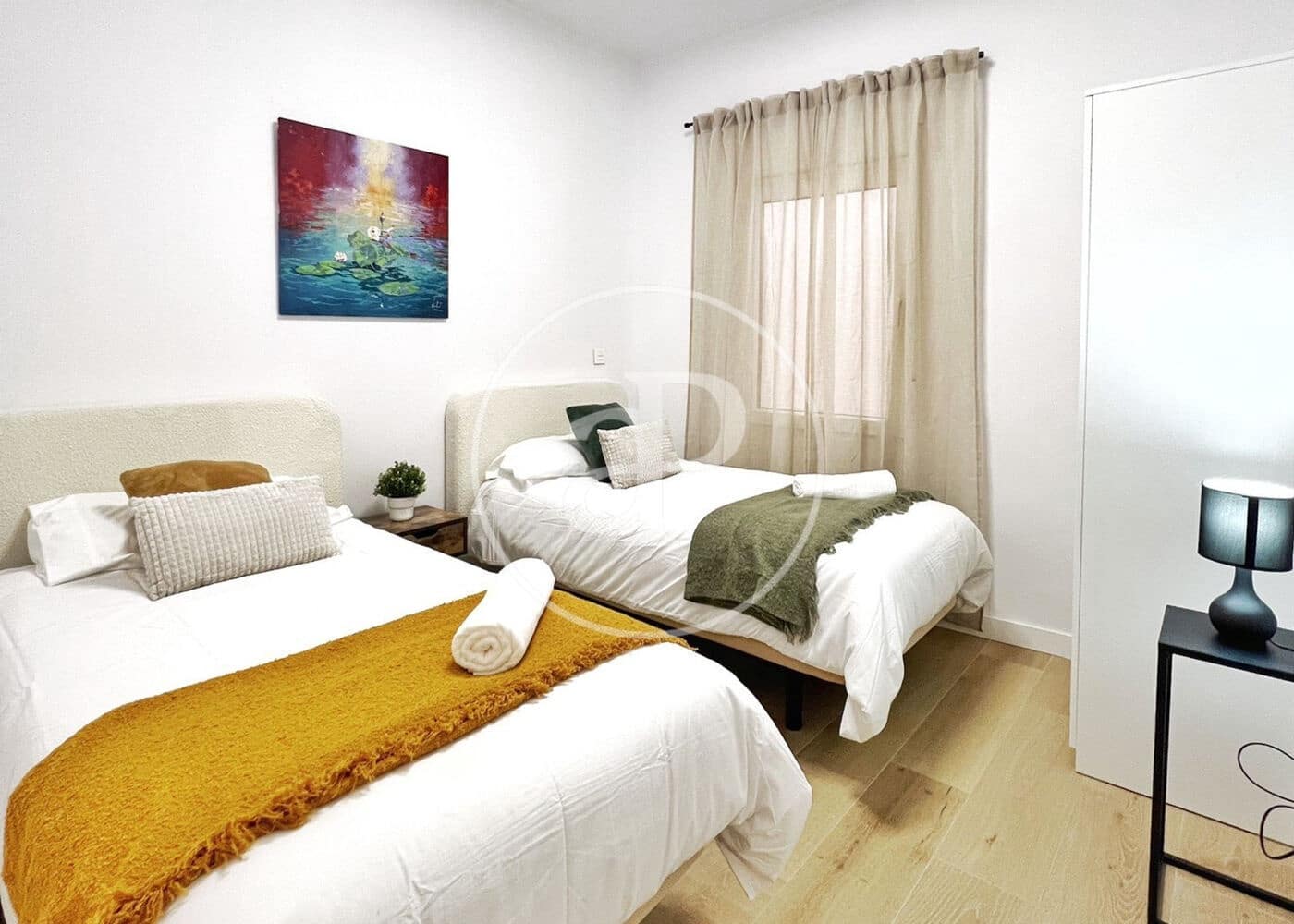 2 soveværelse Lejlighed til leje i Madrid by - € 1.950 (Ref: 9437859)