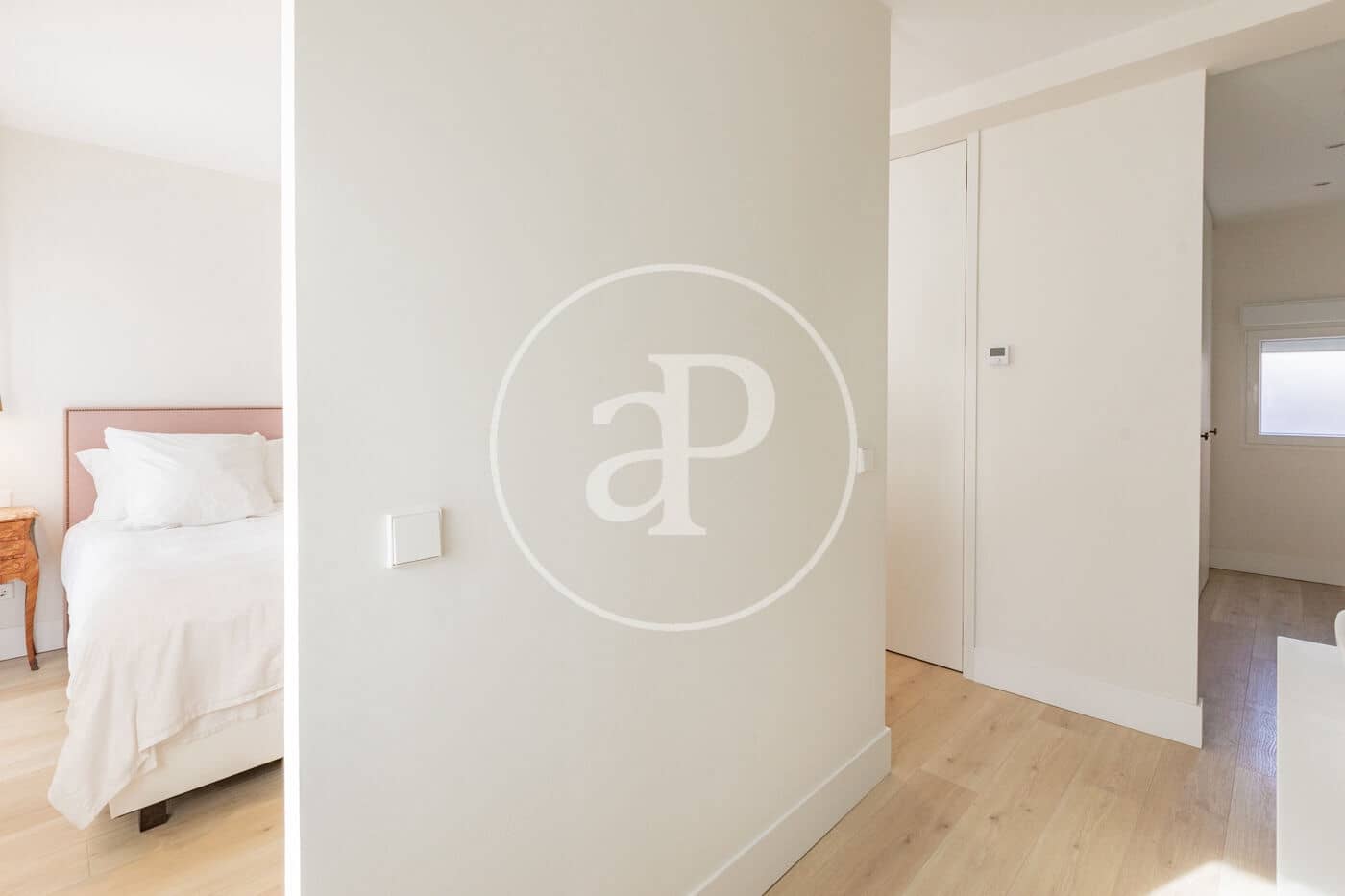 4 sovrum Villa till salu i Madrid stad - 1 100 000 € (Ref: 9440150)