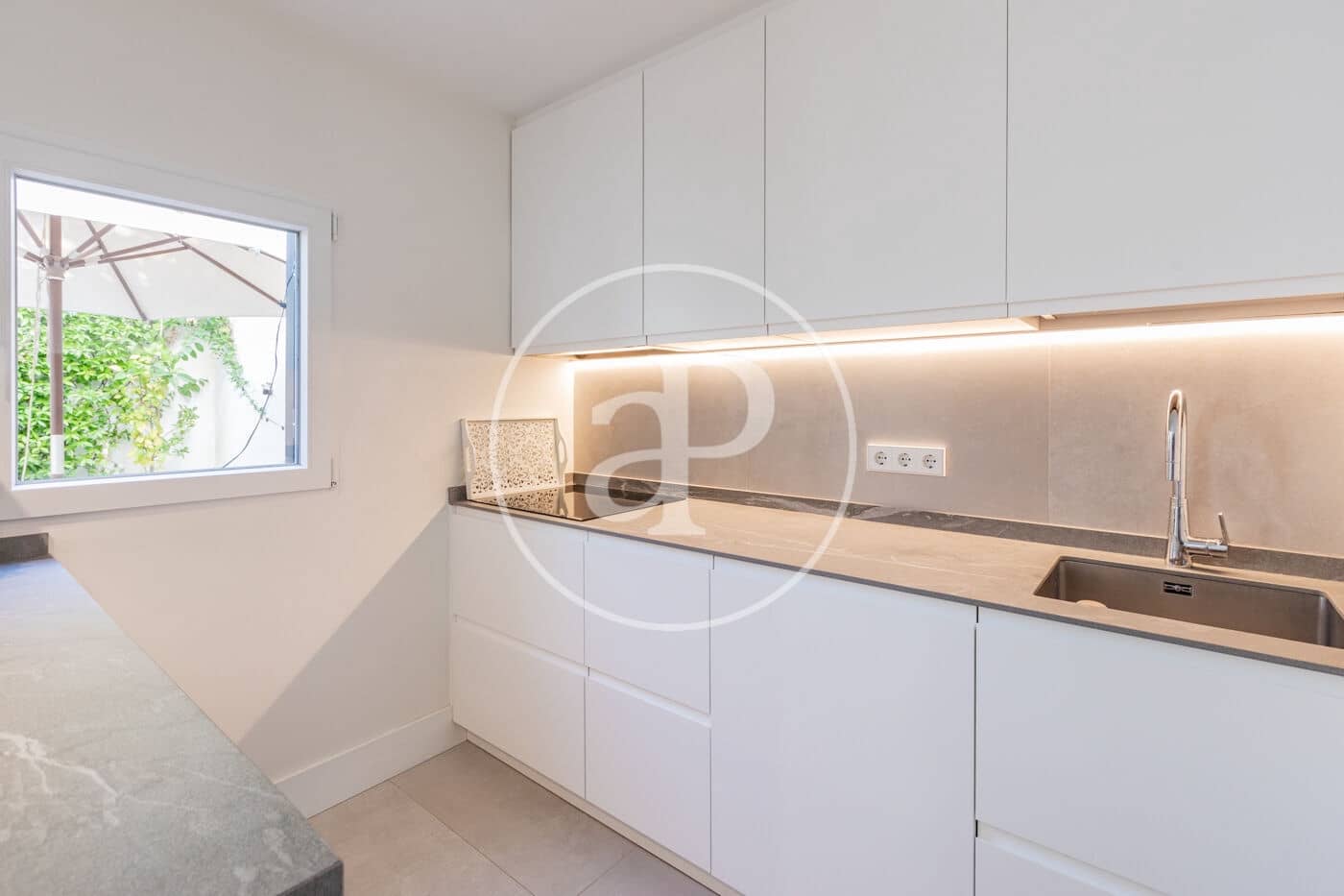 4 sovrum Villa till salu i Madrid stad - 1 100 000 € (Ref: 9440150)