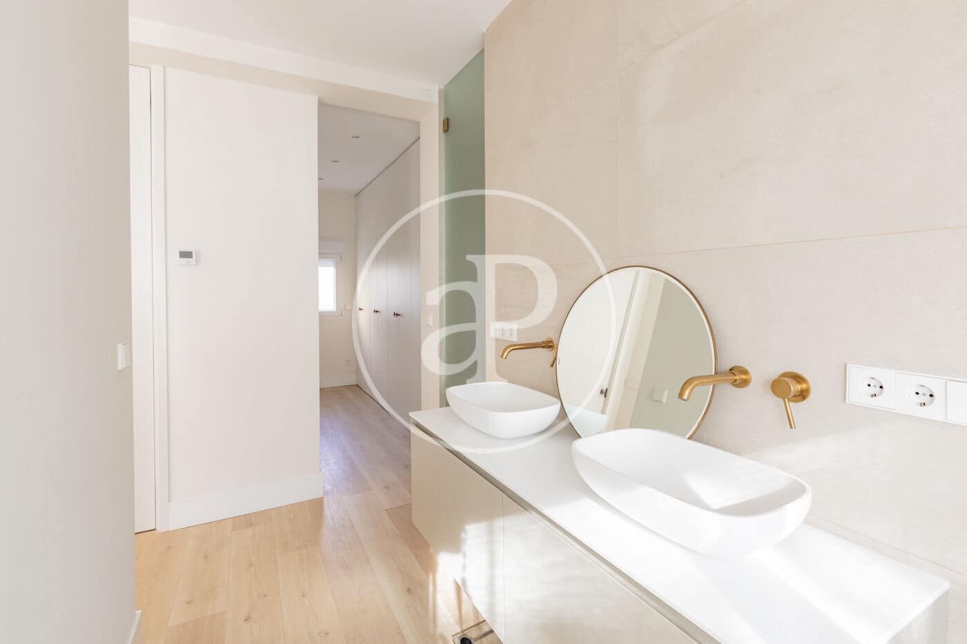 4 sovrum Villa till salu i Madrid stad - 1 100 000 € (Ref: 9440150)