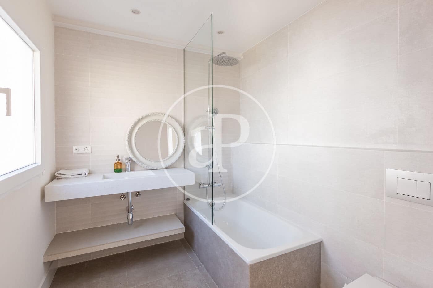 4 sovrum Villa till salu i Madrid stad - 1 100 000 € (Ref: 9440150)