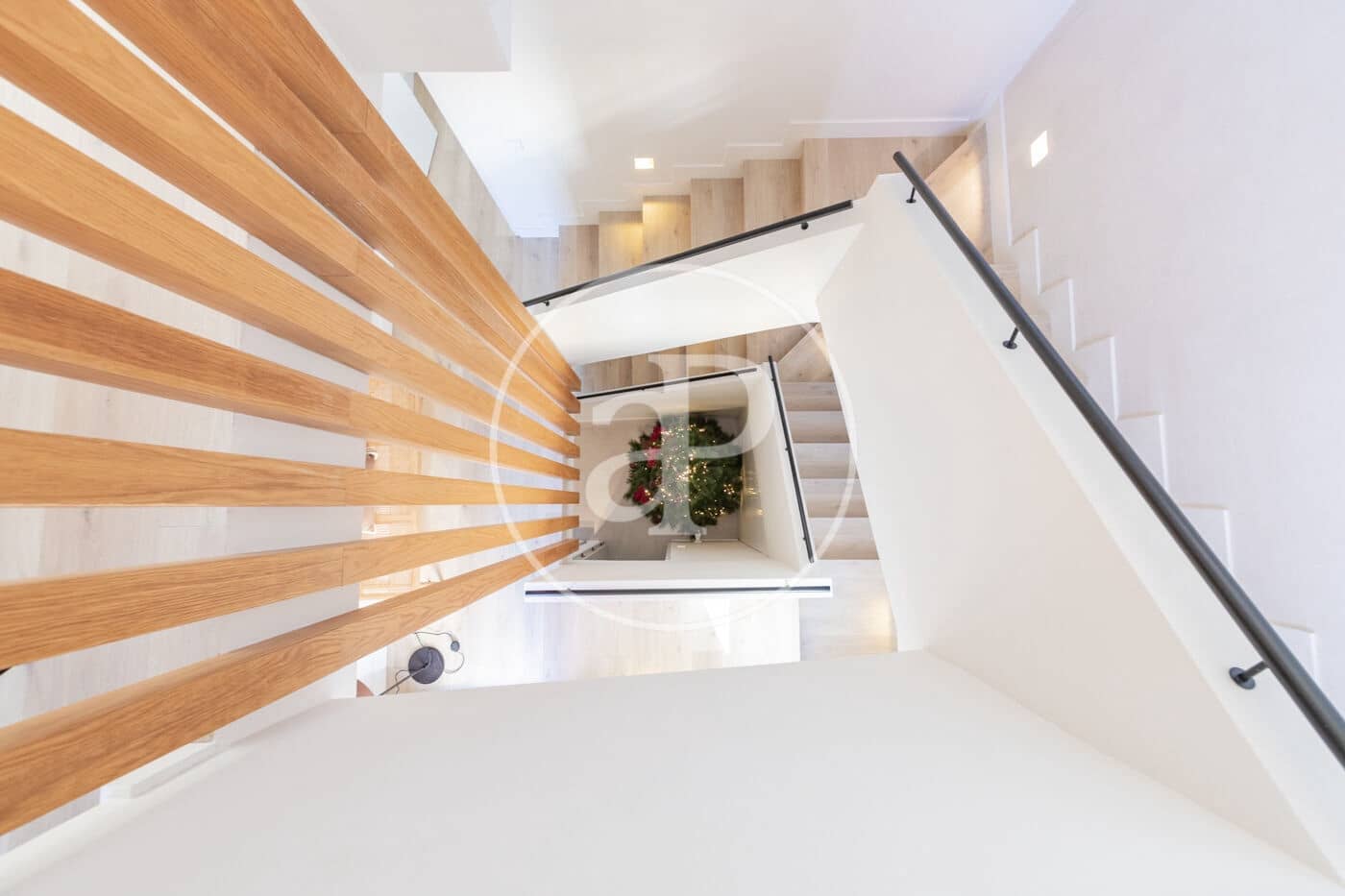 4 sovrum Villa till salu i Madrid stad - 1 100 000 € (Ref: 9440150)