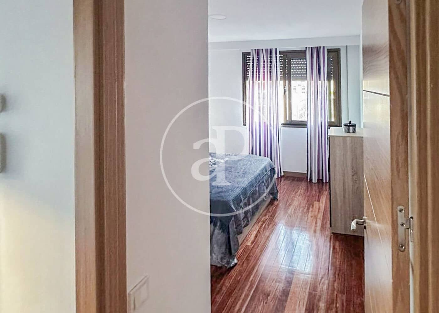 2 soveværelse Lejlighed til leje i Madrid by - € 2.500 (Ref: 9446345)