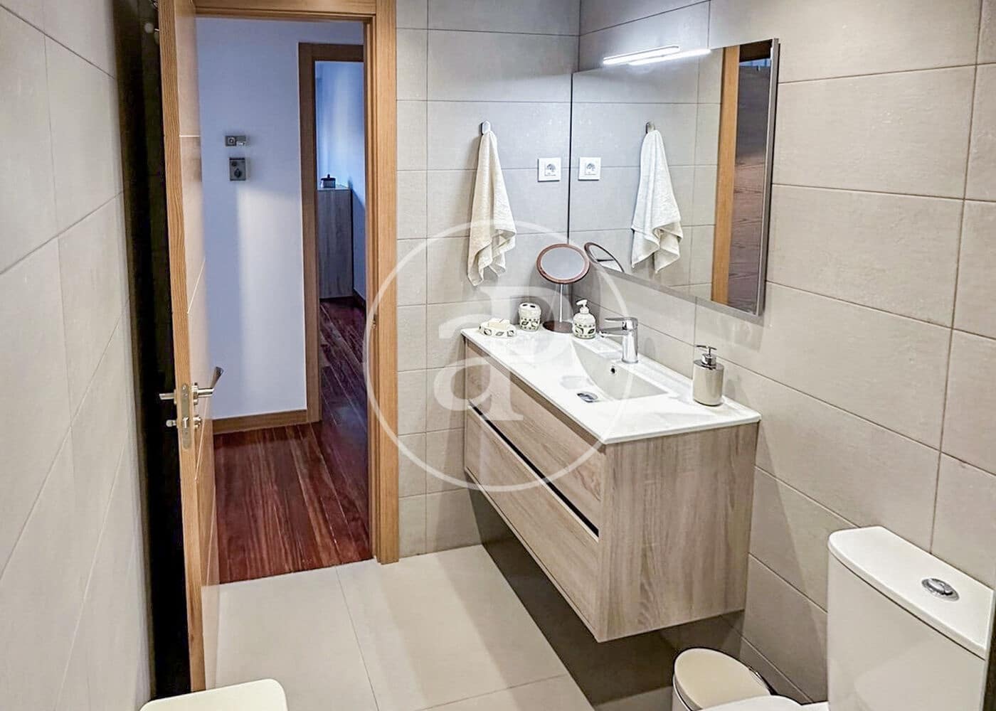 2 soveværelse Lejlighed til leje i Madrid by - € 2.500 (Ref: 9446345)