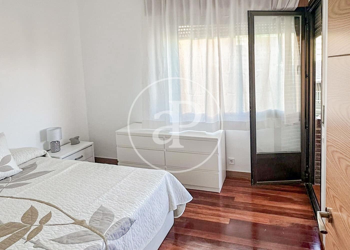 2 soveværelse Lejlighed til leje i Madrid by - € 2.500 (Ref: 9446345)