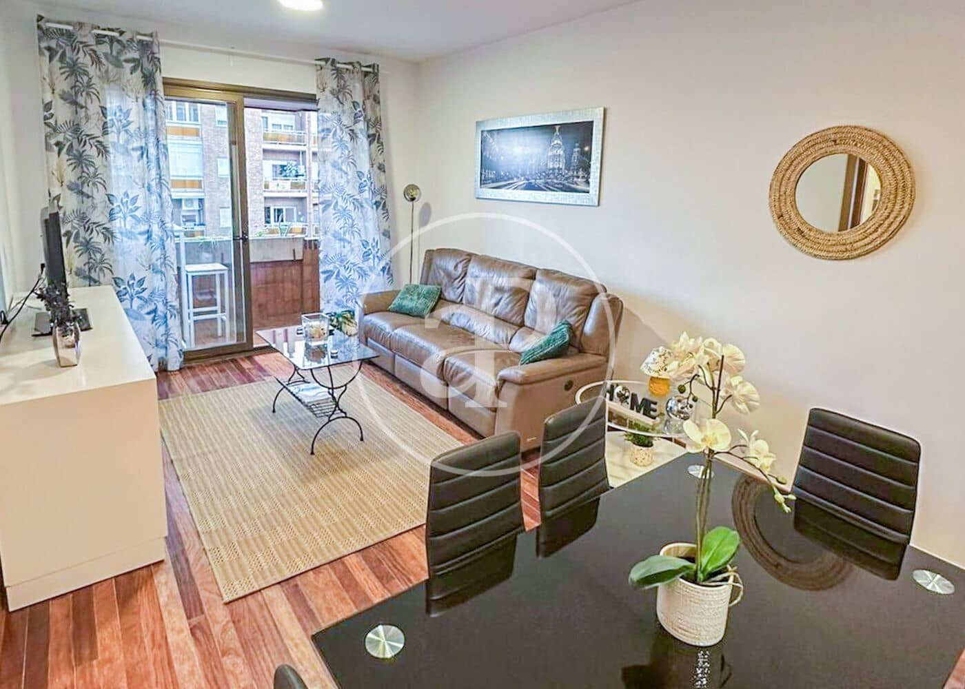 2 soveværelse Lejlighed til leje i Madrid by - € 2.500 (Ref: 9446345)