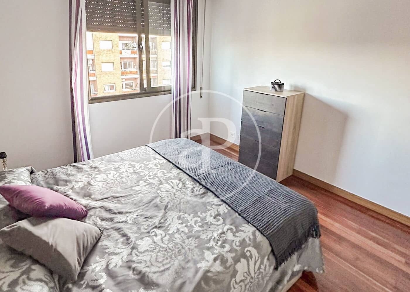 2 soveværelse Lejlighed til leje i Madrid by - € 2.500 (Ref: 9446345)