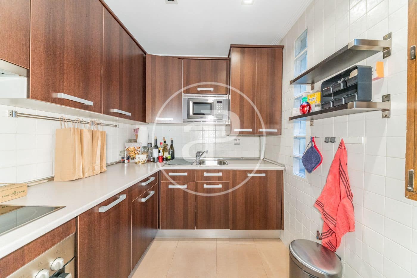 2 soveværelse Lejlighed til leje i Madrid by - € 2.600 (Ref: 9446347)