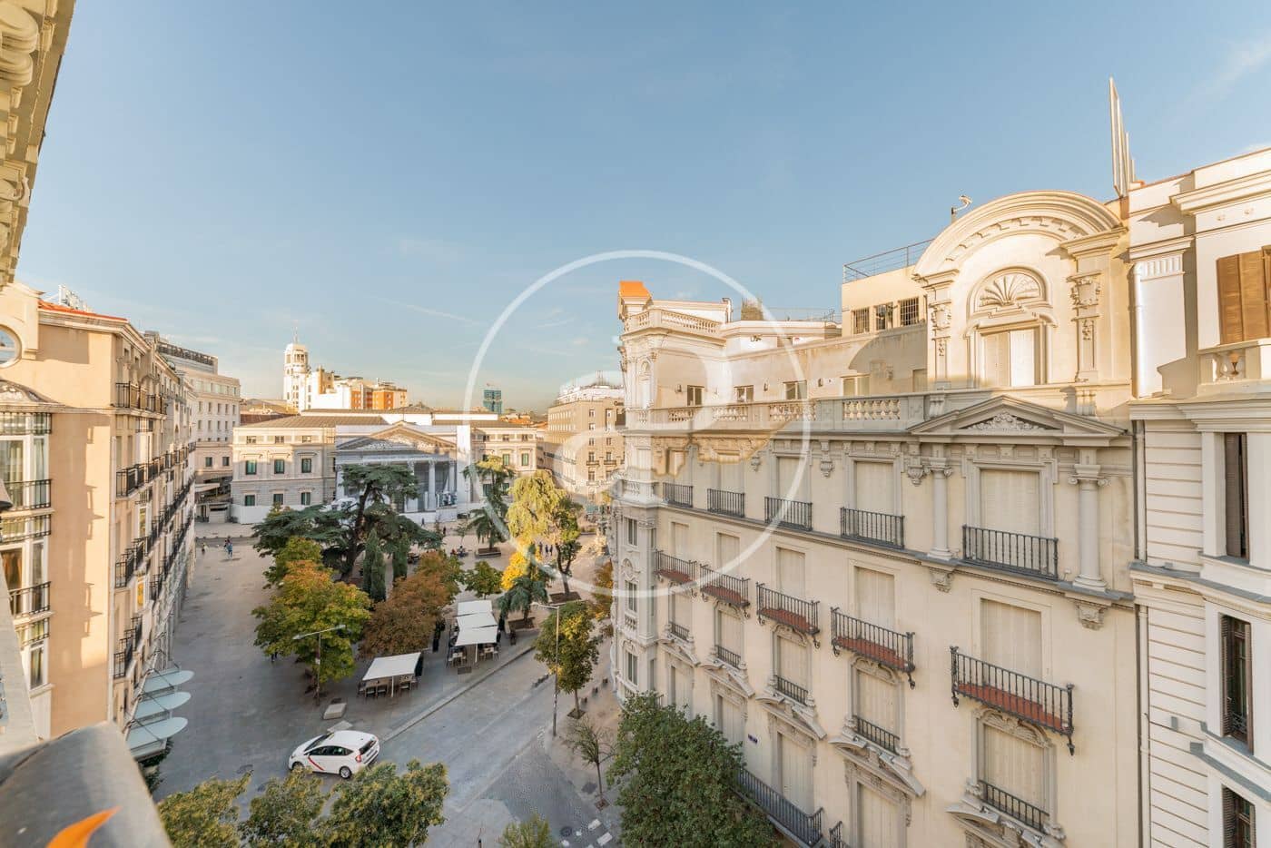 2 soveværelse Lejlighed til leje i Madrid by - € 2.600 (Ref: 9446347)