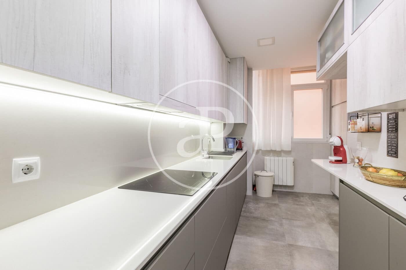 2 bedroom Apartment for sale in San Sebastian de los Reyes - € 415,000 (Ref: 9446348)