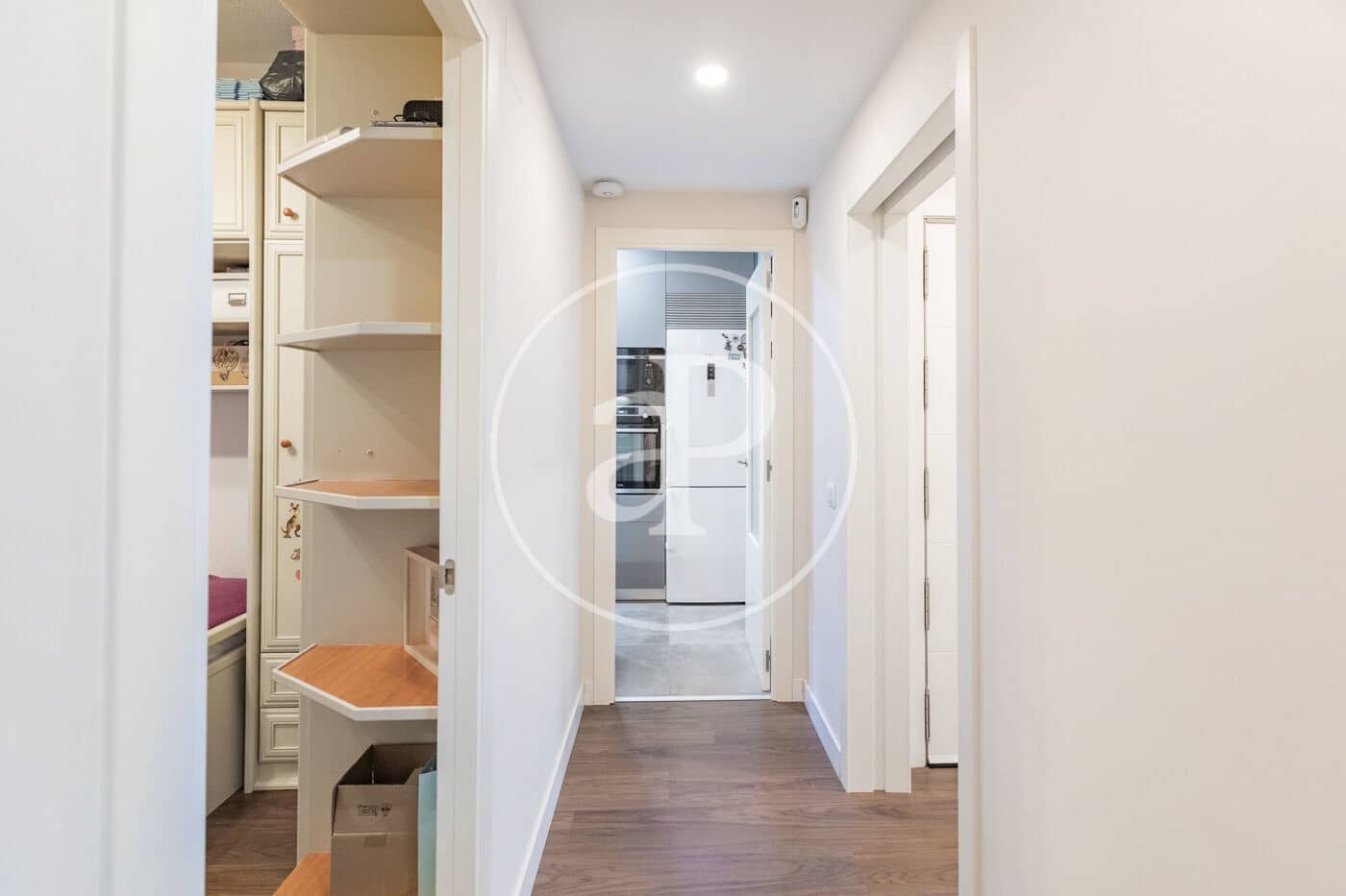 2 bedroom Apartment for sale in San Sebastian de los Reyes - € 415,000 (Ref: 9446348)