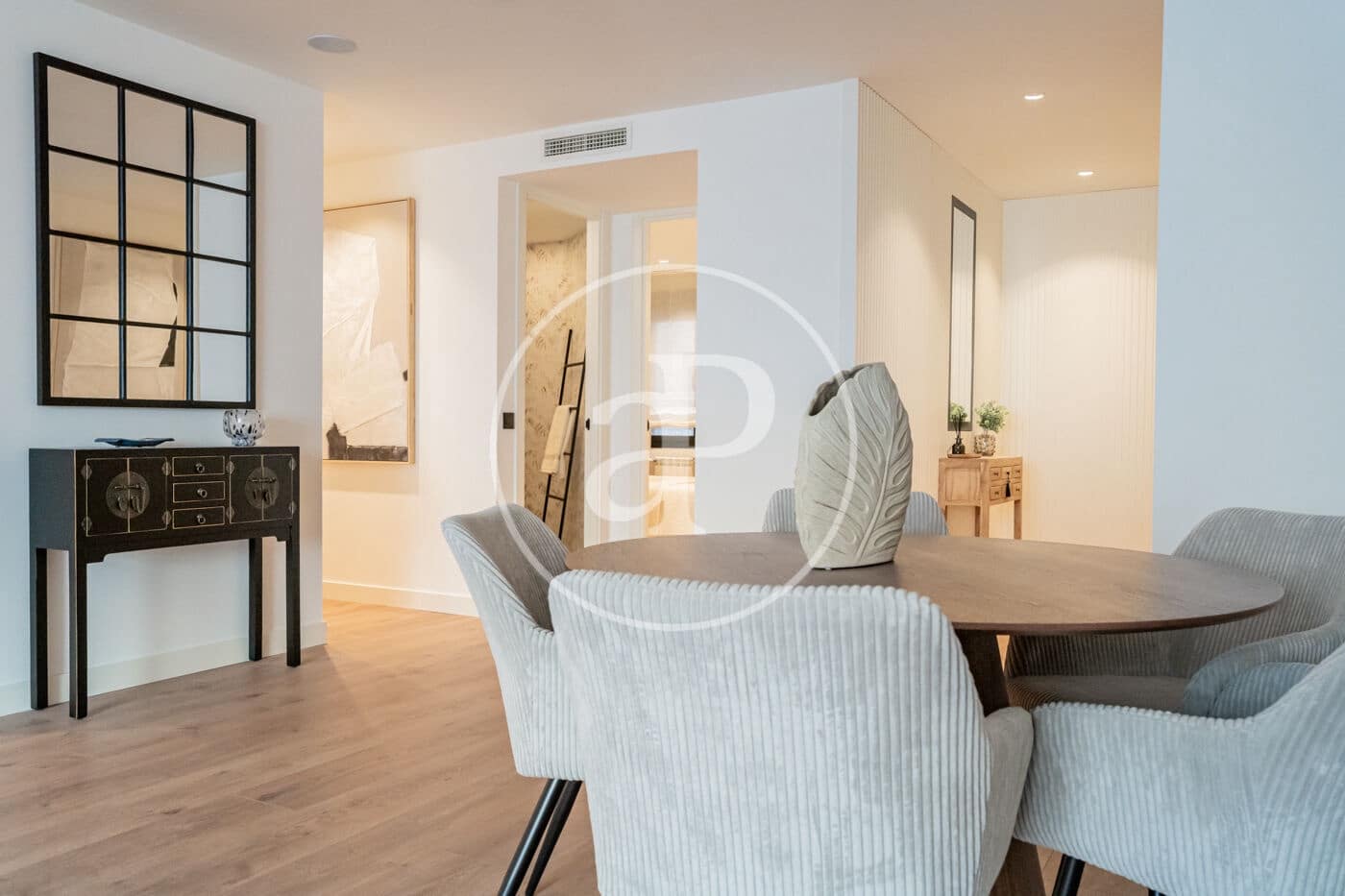 3 soveværelse Lejlighed til salg i Madrid by med swimmingpool - € 2.400.000 (Ref: 9446349)