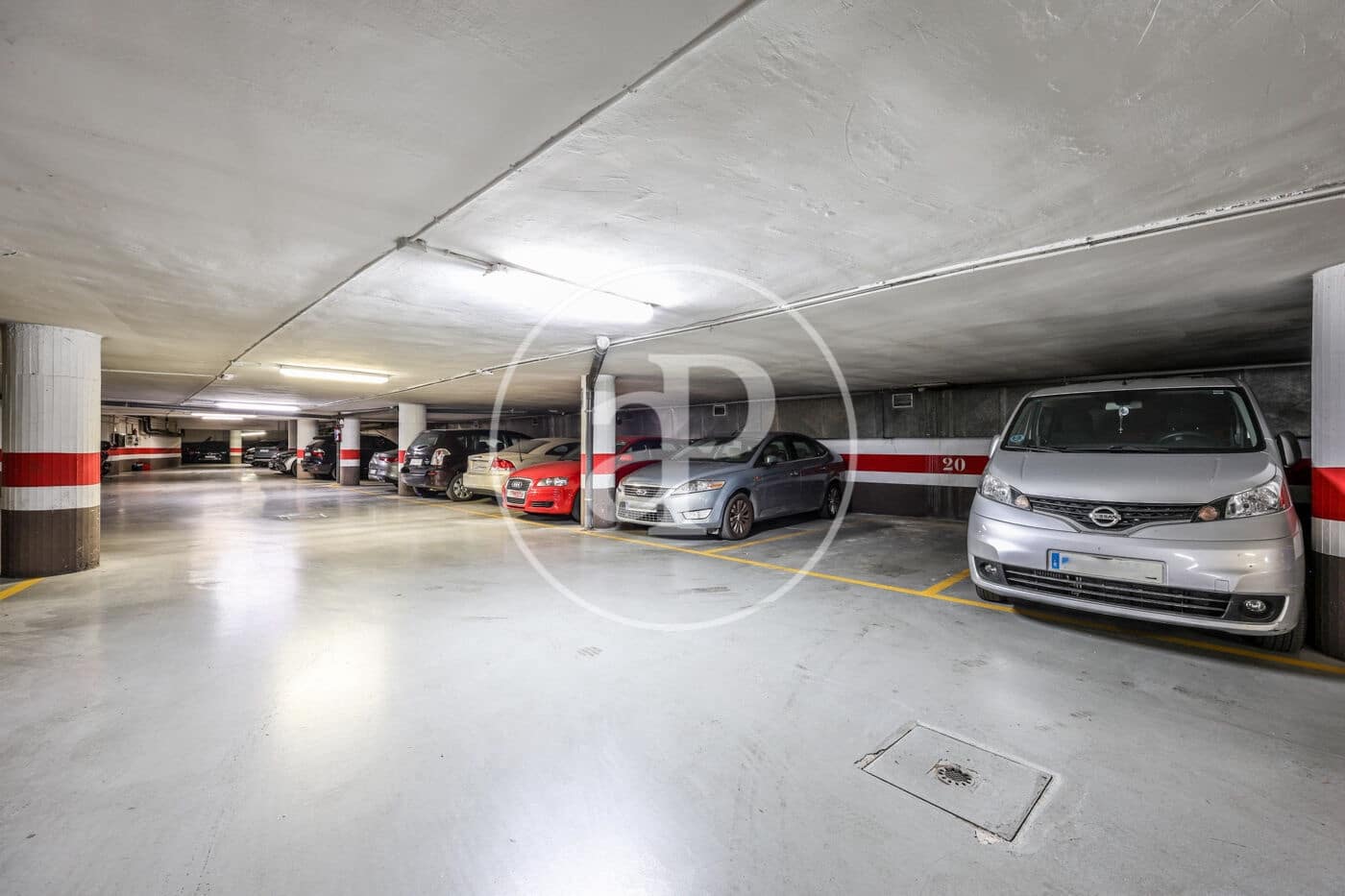 3 soveværelse Lejlighed til salg i Madrid by med swimmingpool - € 2.400.000 (Ref: 9446349)