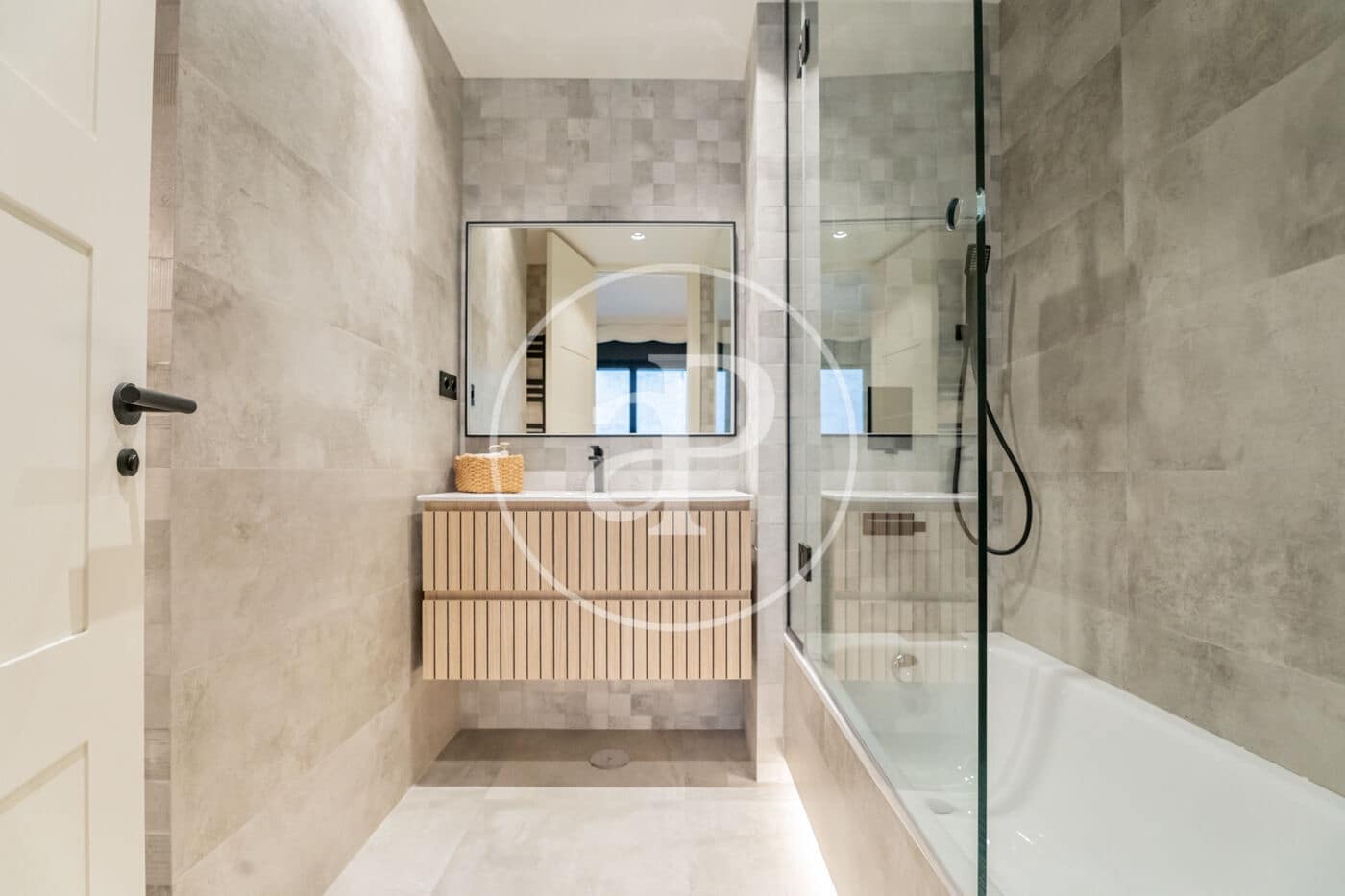 3 soveværelse Lejlighed til salg i Madrid by med swimmingpool - € 2.400.000 (Ref: 9446349)