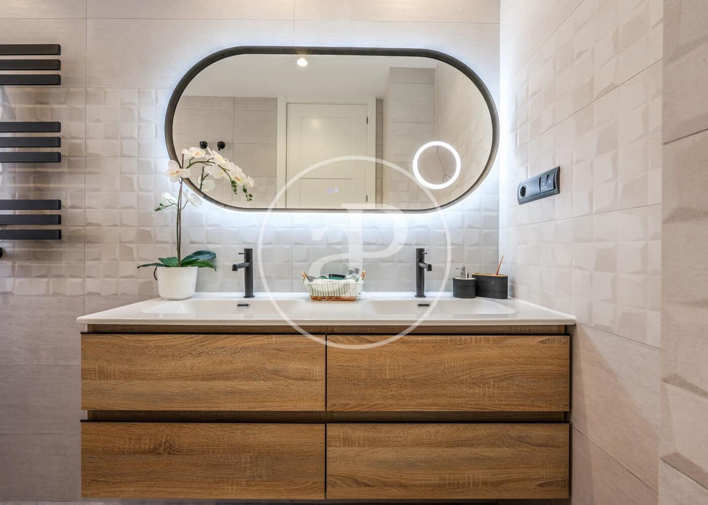 3 soveværelse Lejlighed til salg i Madrid by - € 1.670.000 (Ref: 9446350)