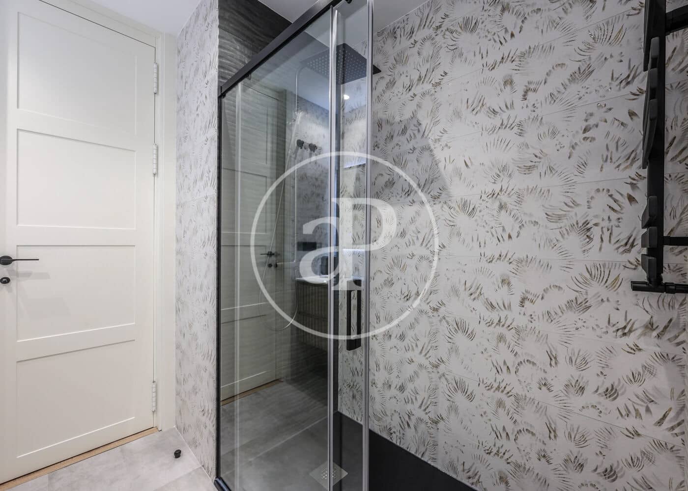 3 soveværelse Lejlighed til salg i Madrid by - € 1.670.000 (Ref: 9446350)