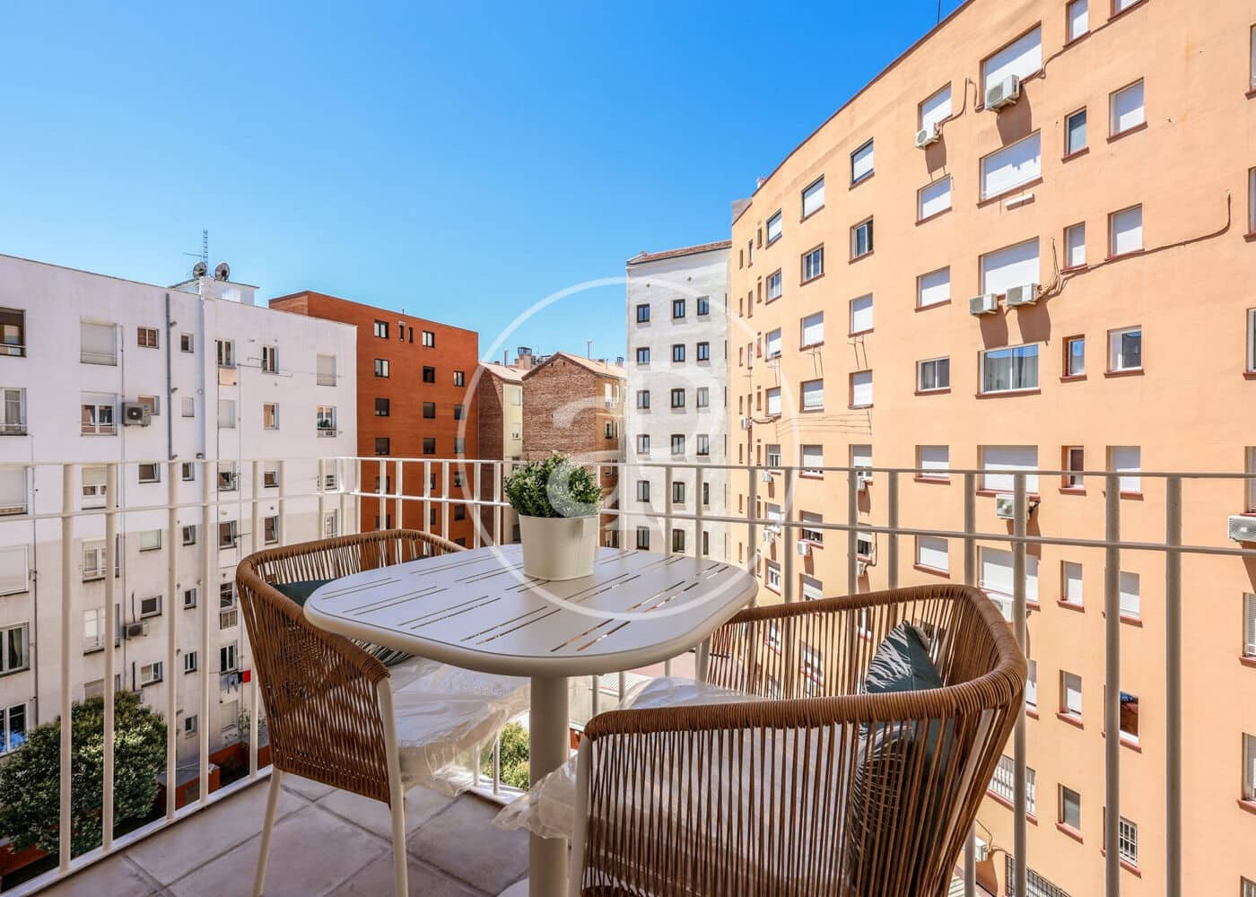 3 soveværelse Lejlighed til salg i Madrid by - € 1.670.000 (Ref: 9446350)