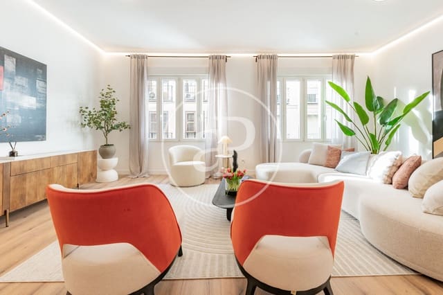 3 quarto Apartamento para venda em Cortes, Madrid cidade - 1 695 000 € (Ref: 9446351)