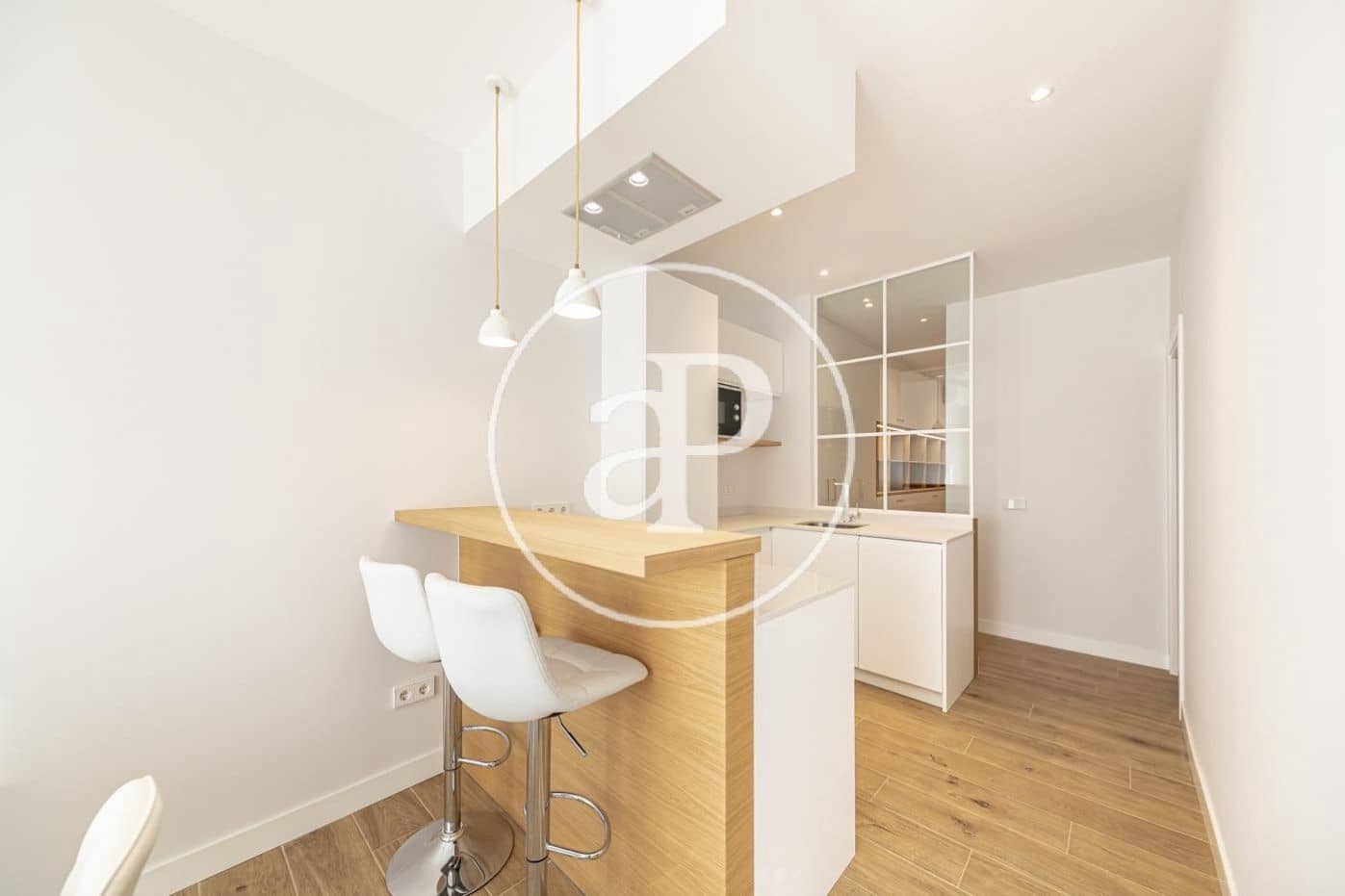 2 bedroom Apartment for rent in Madrid city - € 2,400 (Ref: 9449191)