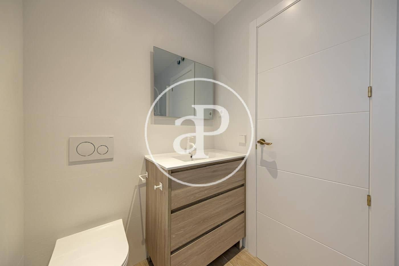 2 bedroom Apartment for rent in Madrid city - € 2,400 (Ref: 9449191)