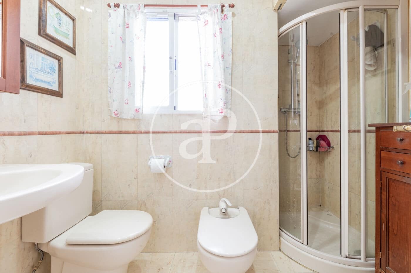 2 sypialnia Apartament do wynajęcia w Miasto Madryt - 2 500 € (Ref: 9449192)