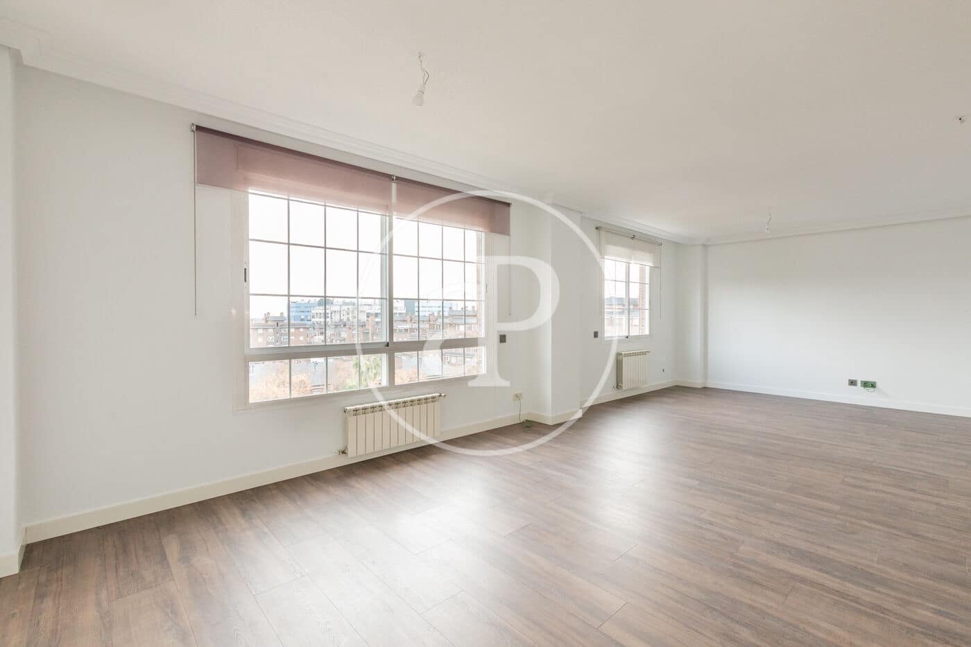 4 sypialnia Apartament do wynajęcia w San Sebastian de los Reyes z basenem - 3 200 € (Ref: 9449193)