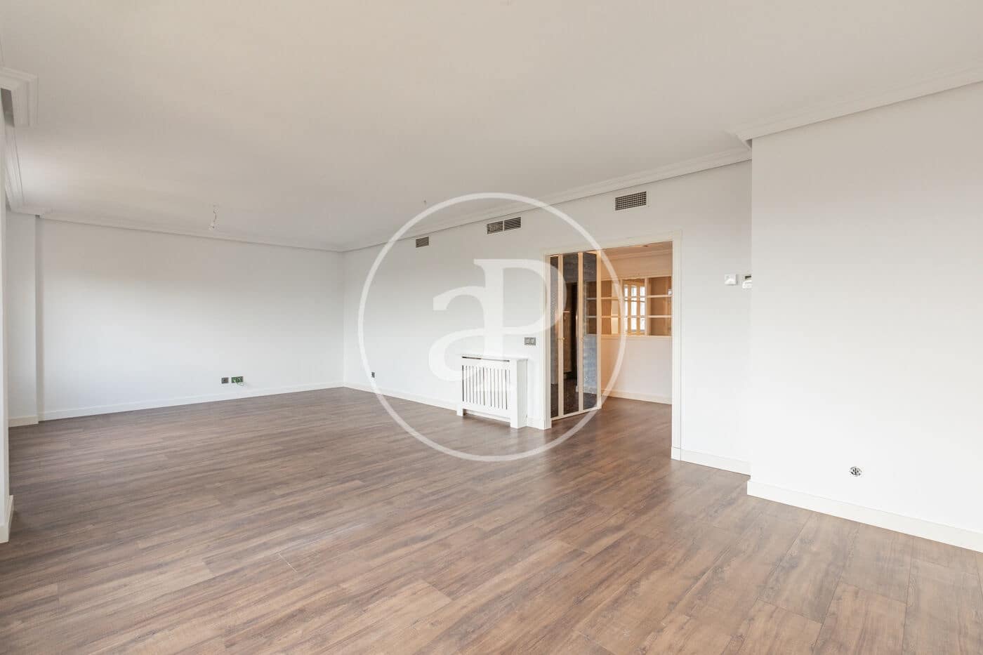 4 sypialnia Apartament do wynajęcia w San Sebastian de los Reyes z basenem - 3 200 € (Ref: 9449193)