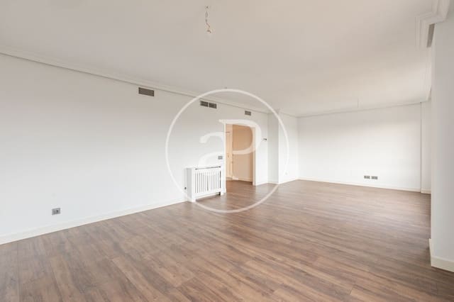 4 sovrum Lägenhet att hyra i San Sebastián de los Reyes med pool - 3 200 € (Ref: 9449193)