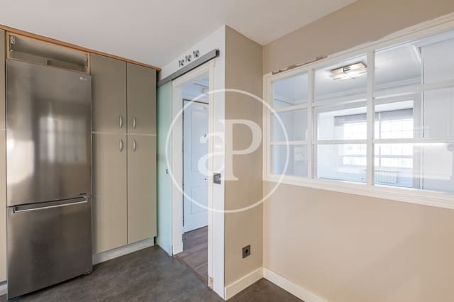 4 sovrum Lägenhet att hyra i San Sebastián de los Reyes med pool - 3 200 € (Ref: 9449193)