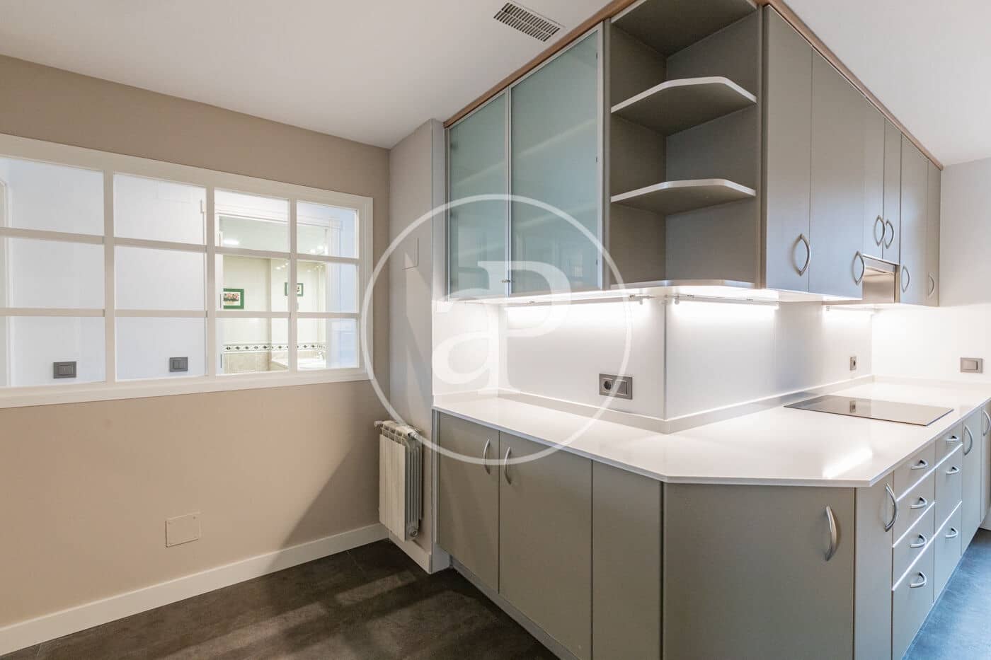 4 sypialnia Apartament do wynajęcia w San Sebastian de los Reyes z basenem - 3 200 € (Ref: 9449193)