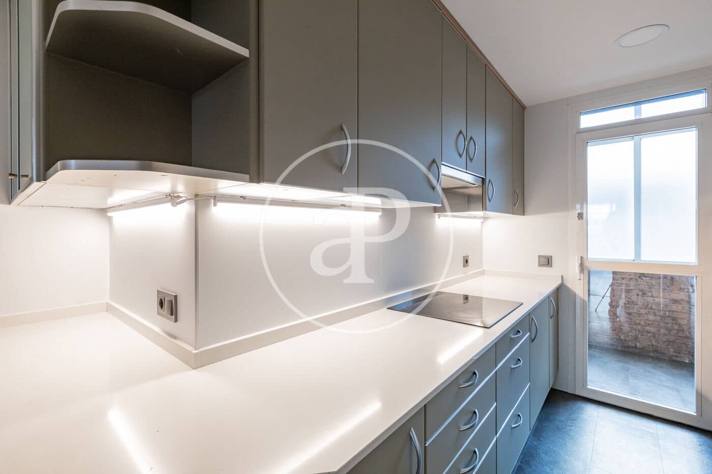 4 sypialnia Apartament do wynajęcia w San Sebastian de los Reyes z basenem - 3 200 € (Ref: 9449193)