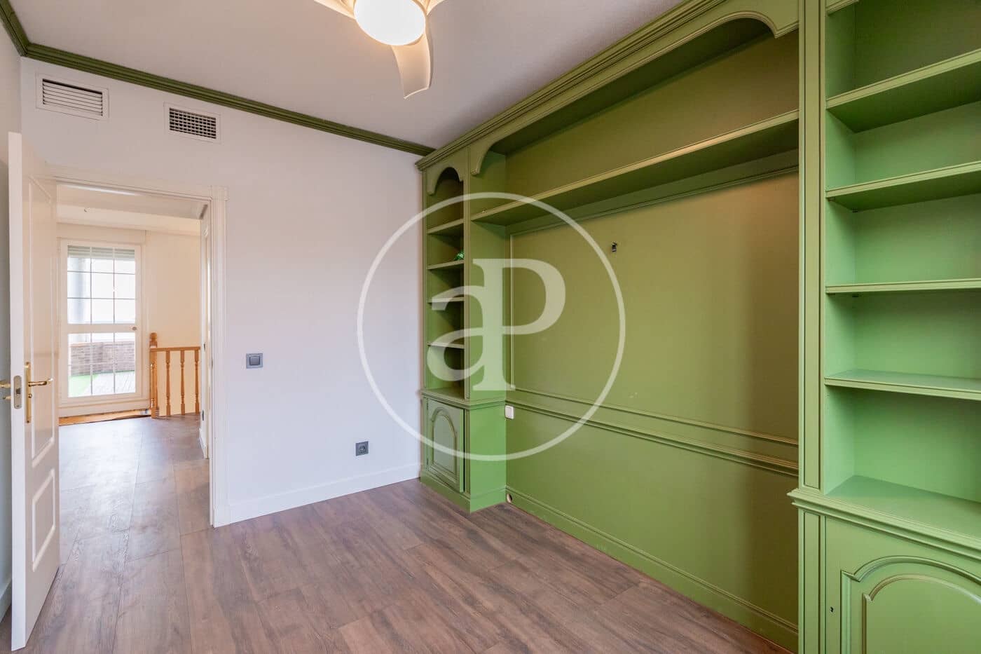 4 sypialnia Apartament do wynajęcia w San Sebastian de los Reyes z basenem - 3 200 € (Ref: 9449193)