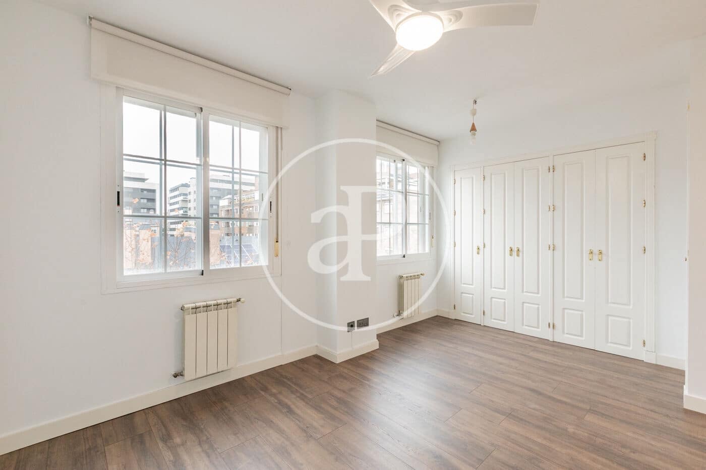 4 sypialnia Apartament do wynajęcia w San Sebastian de los Reyes z basenem - 3 200 € (Ref: 9449193)