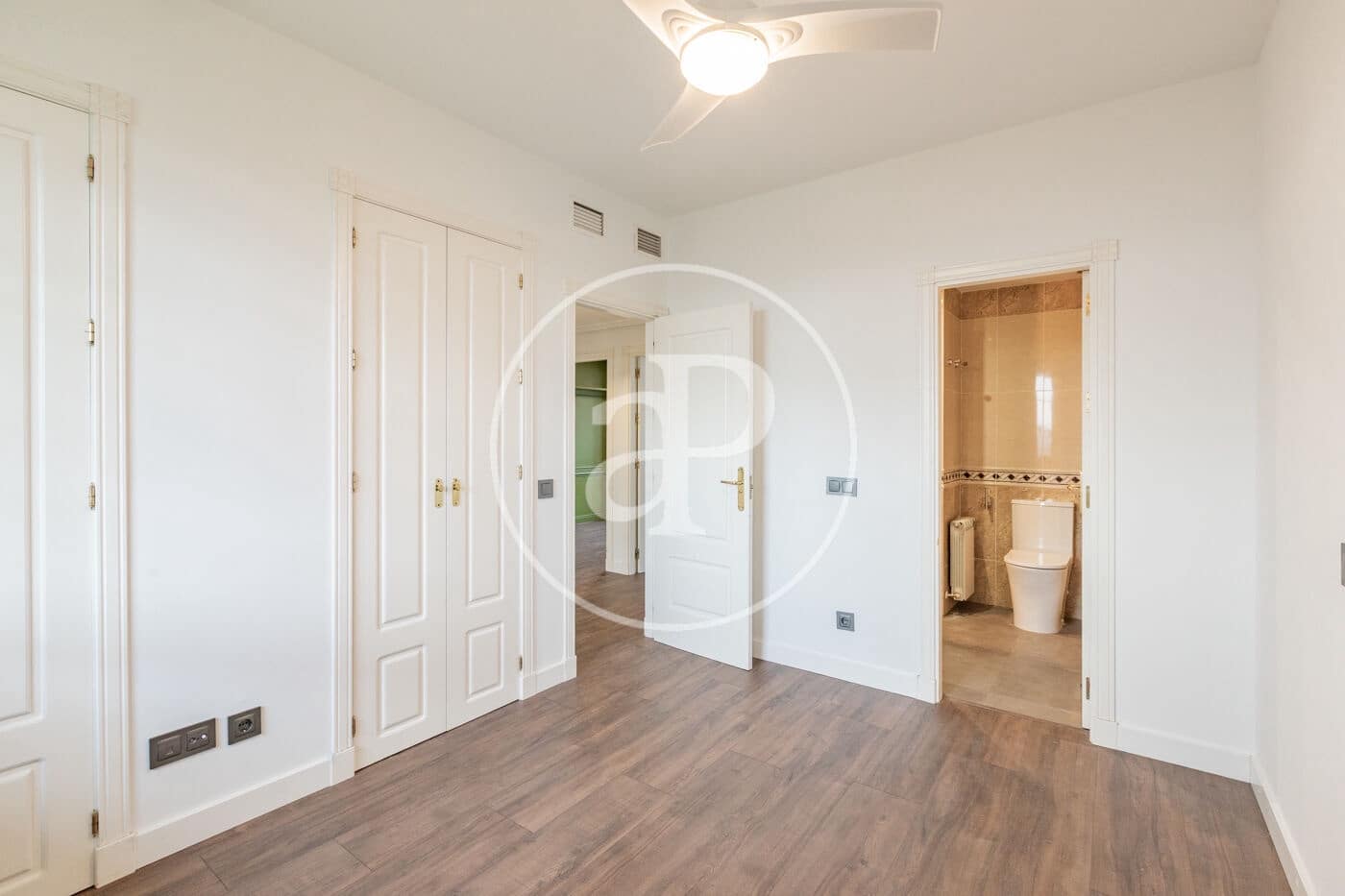 4 sypialnia Apartament do wynajęcia w San Sebastian de los Reyes z basenem - 3 200 € (Ref: 9449193)