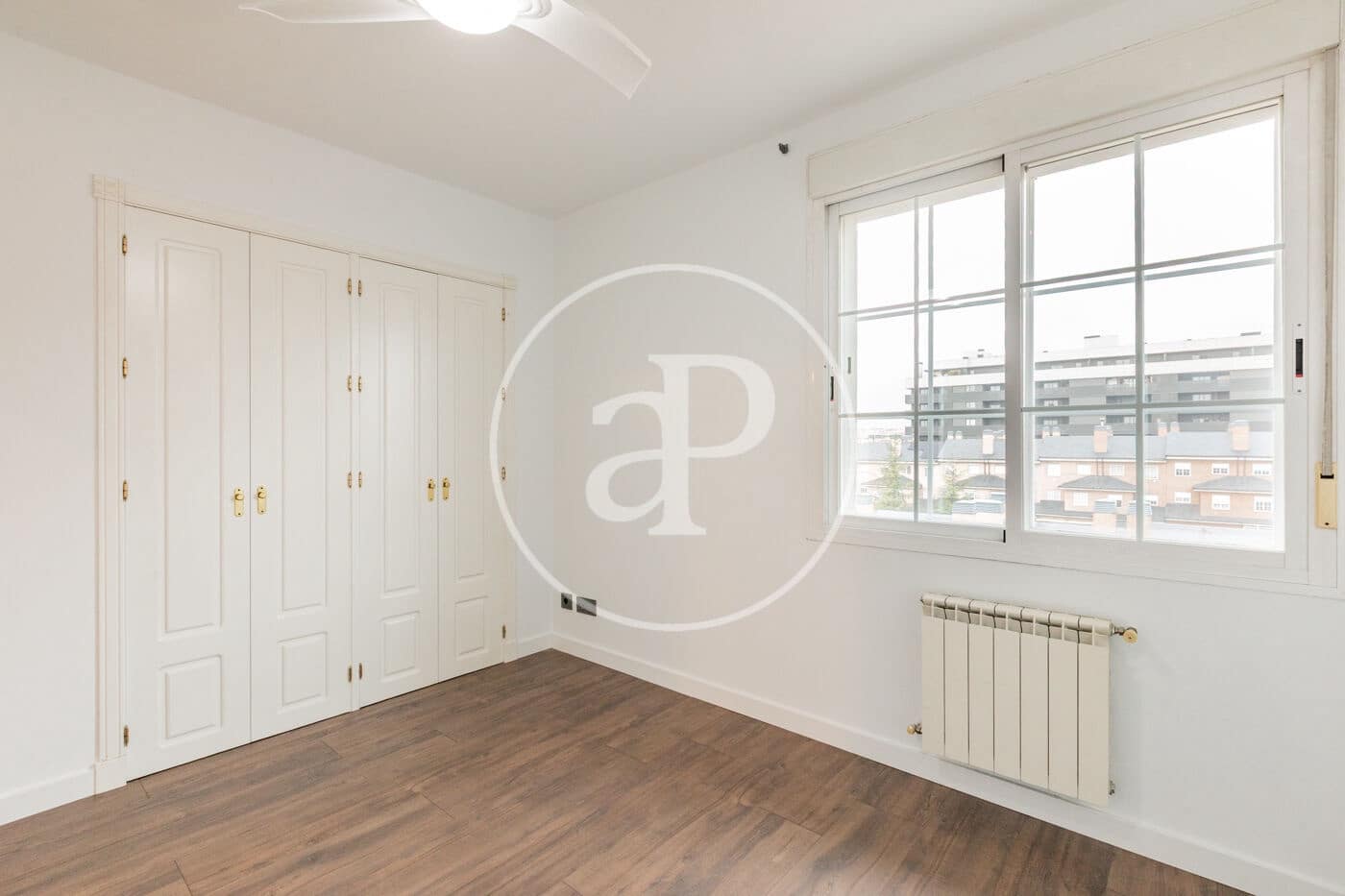 4 sypialnia Apartament do wynajęcia w San Sebastian de los Reyes z basenem - 3 200 € (Ref: 9449193)