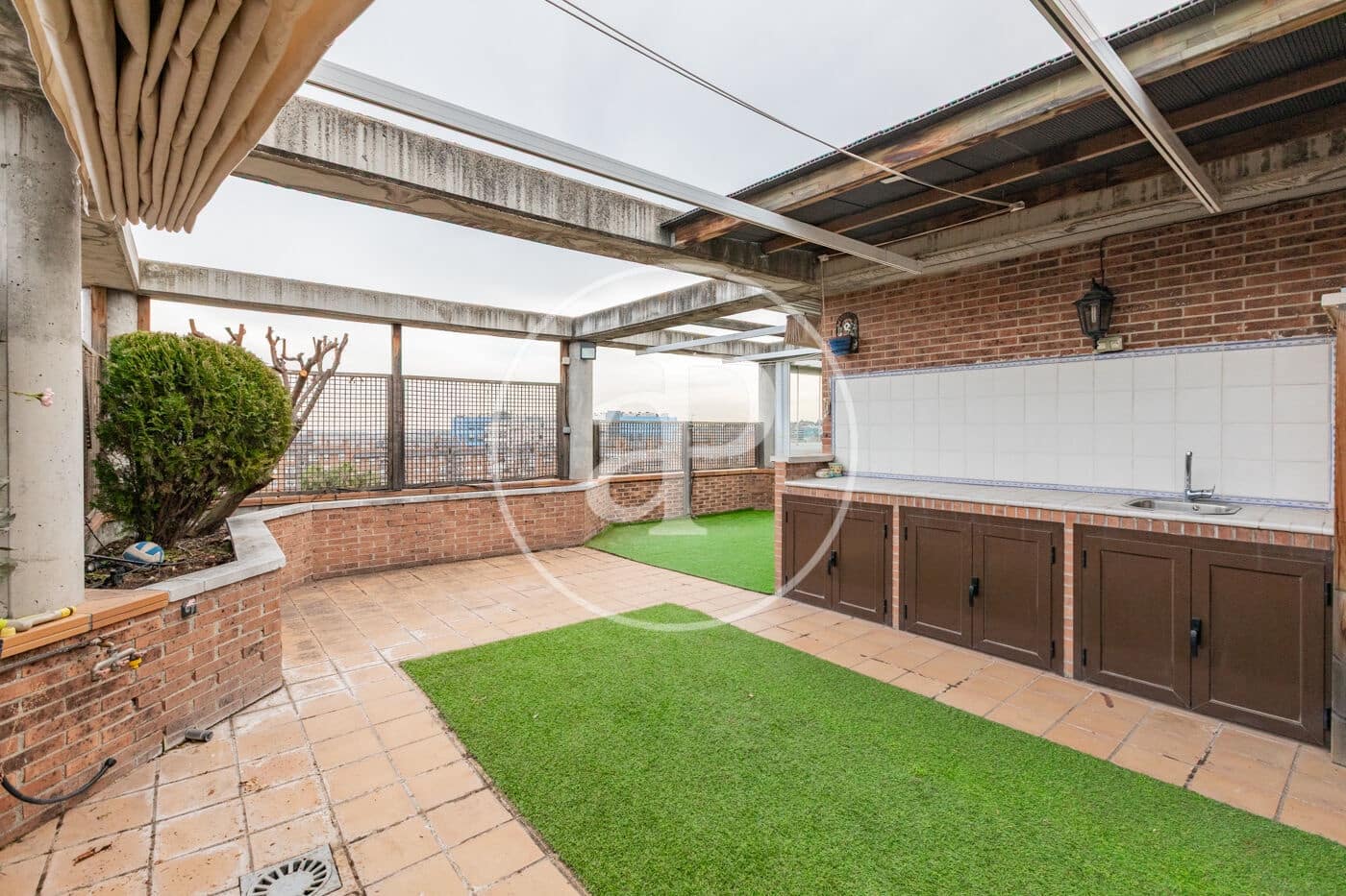 4 sypialnia Apartament do wynajęcia w San Sebastian de los Reyes z basenem - 3 200 € (Ref: 9449193)