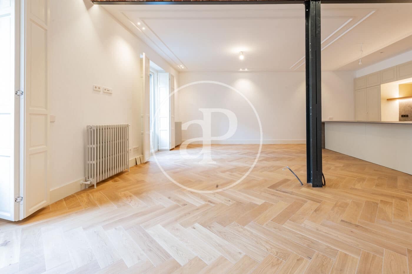 3 sovrum Lägenhet att hyra i Madrid stad - 7 500 € (Ref: 9449194)