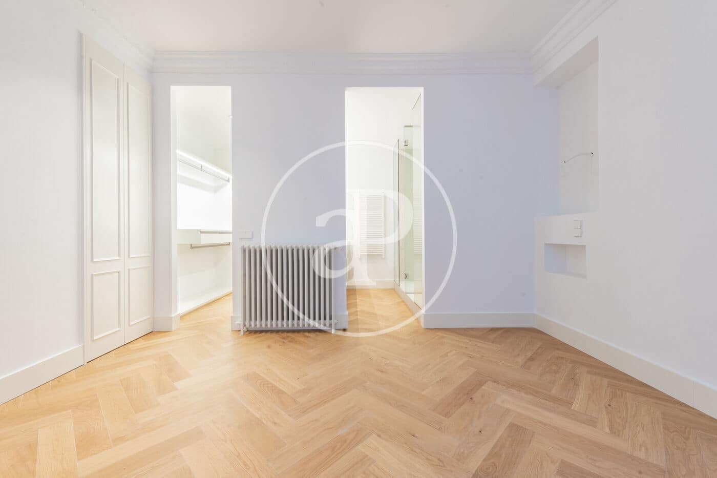 3 sovrum Lägenhet att hyra i Madrid stad - 7 500 € (Ref: 9449194)