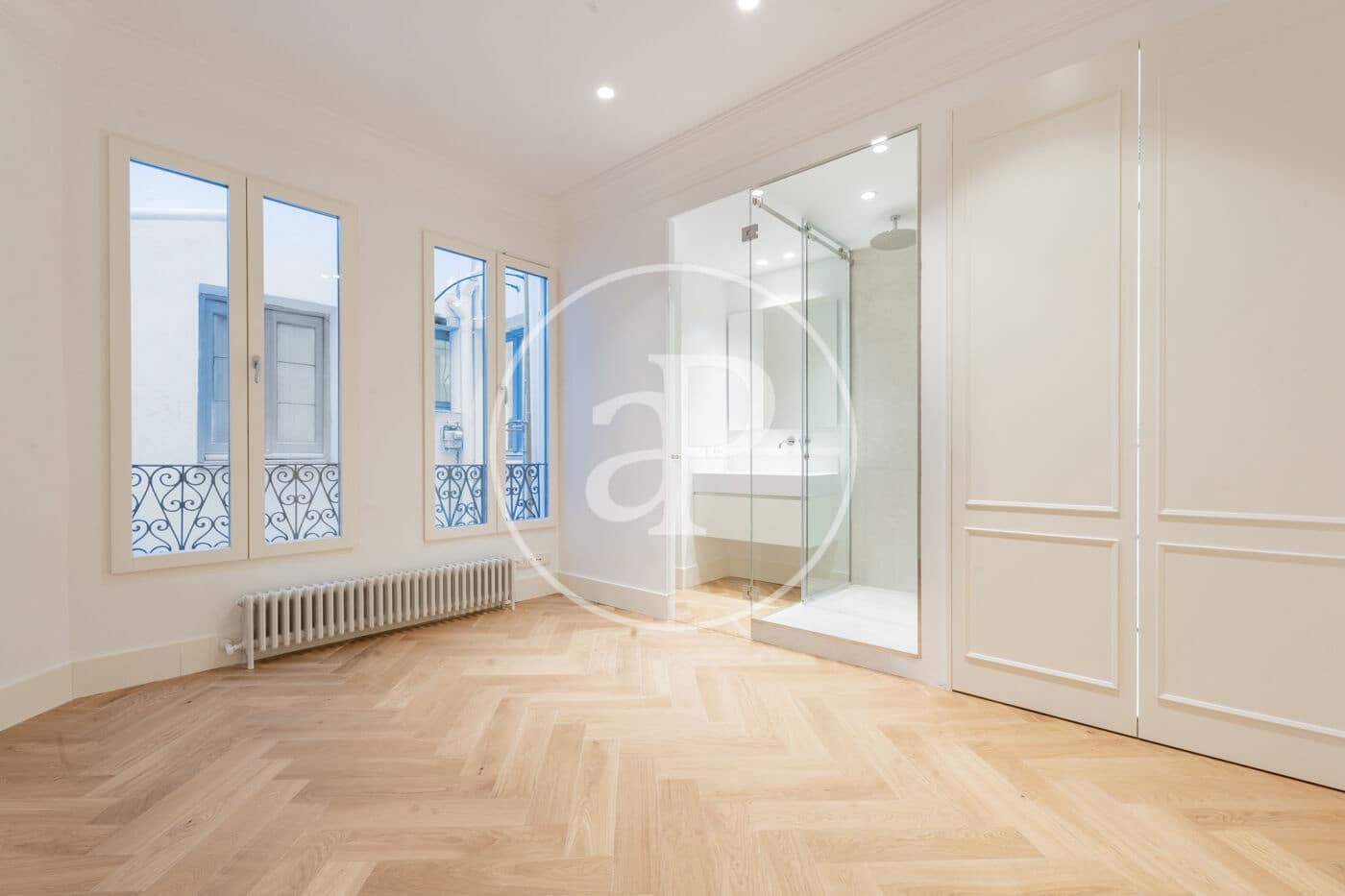 3 sovrum Lägenhet att hyra i Madrid stad - 7 500 € (Ref: 9449194)