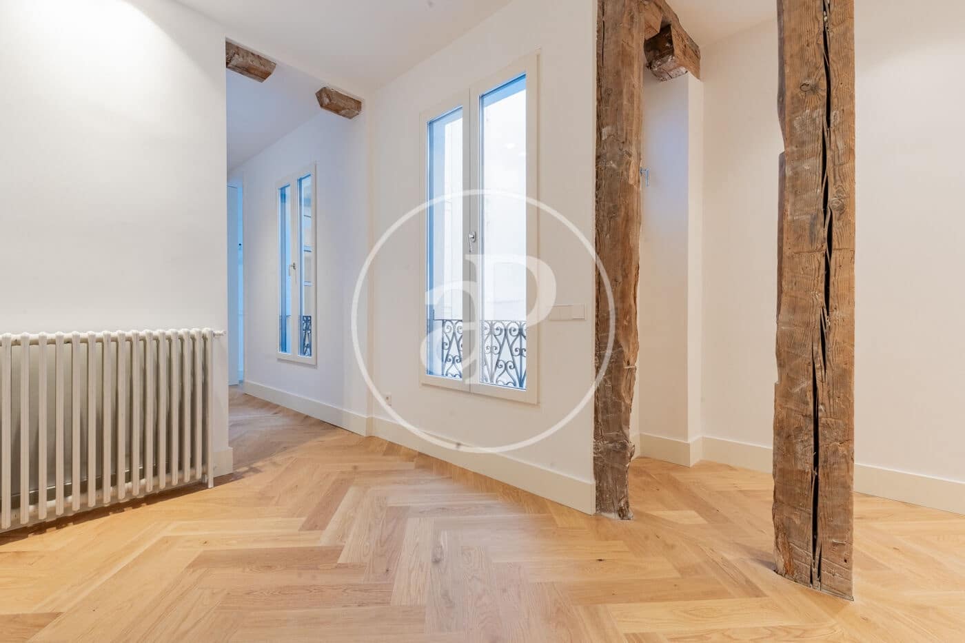 3 sovrum Lägenhet att hyra i Madrid stad - 7 500 € (Ref: 9449194)