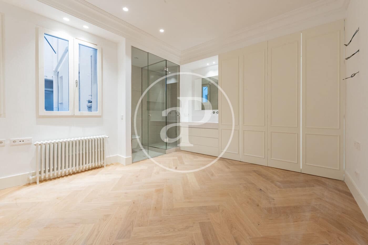 3 sovrum Lägenhet att hyra i Madrid stad - 7 500 € (Ref: 9449194)