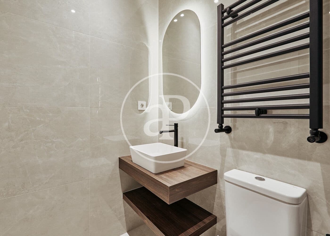 2 soveværelse Lejlighed til salg i Madrid by - € 1.429.000 (Ref: 9449196)