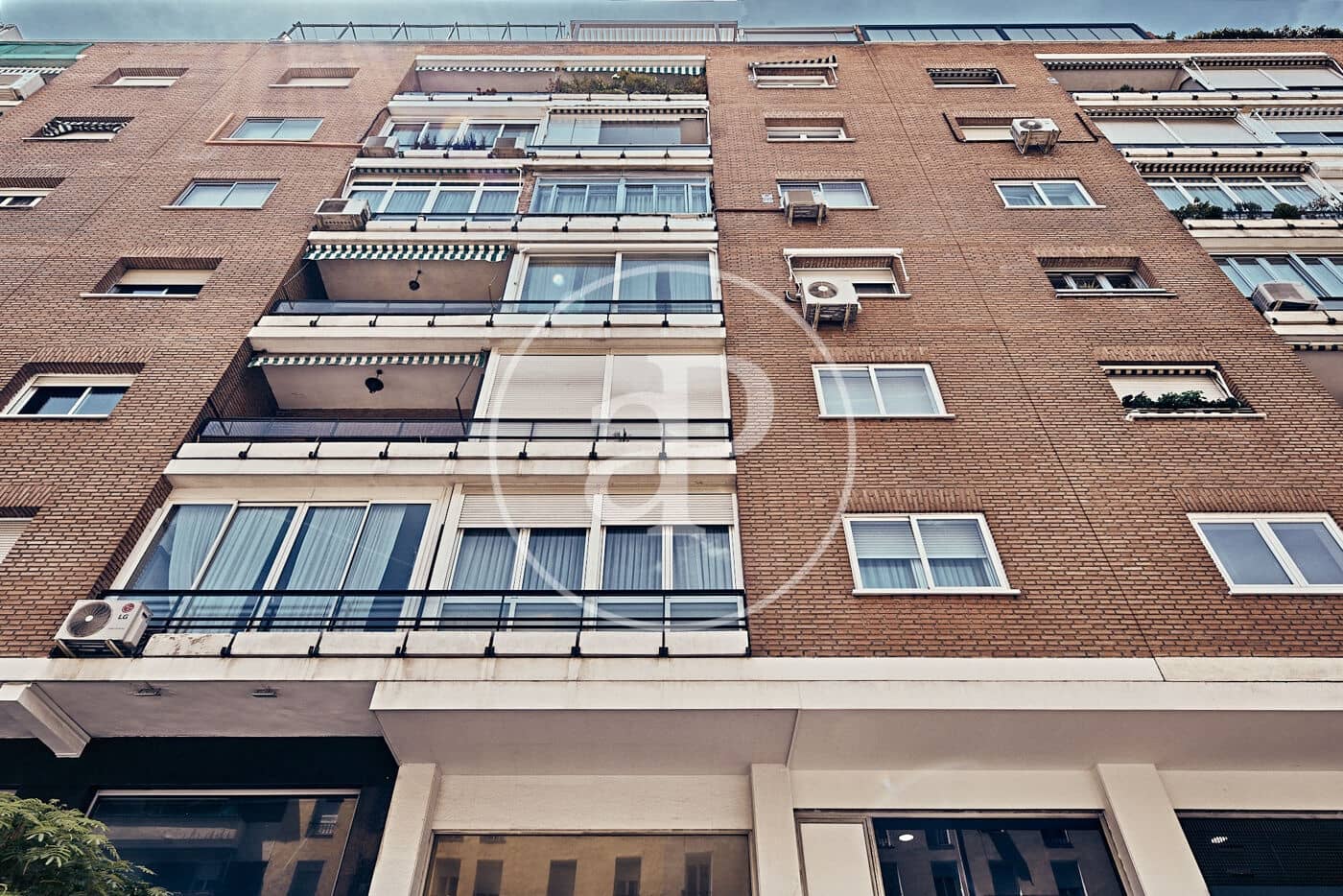 3 bedroom Apartment for sale in Madrid city with garage - € 1,769,000 (Ref: 9449197)