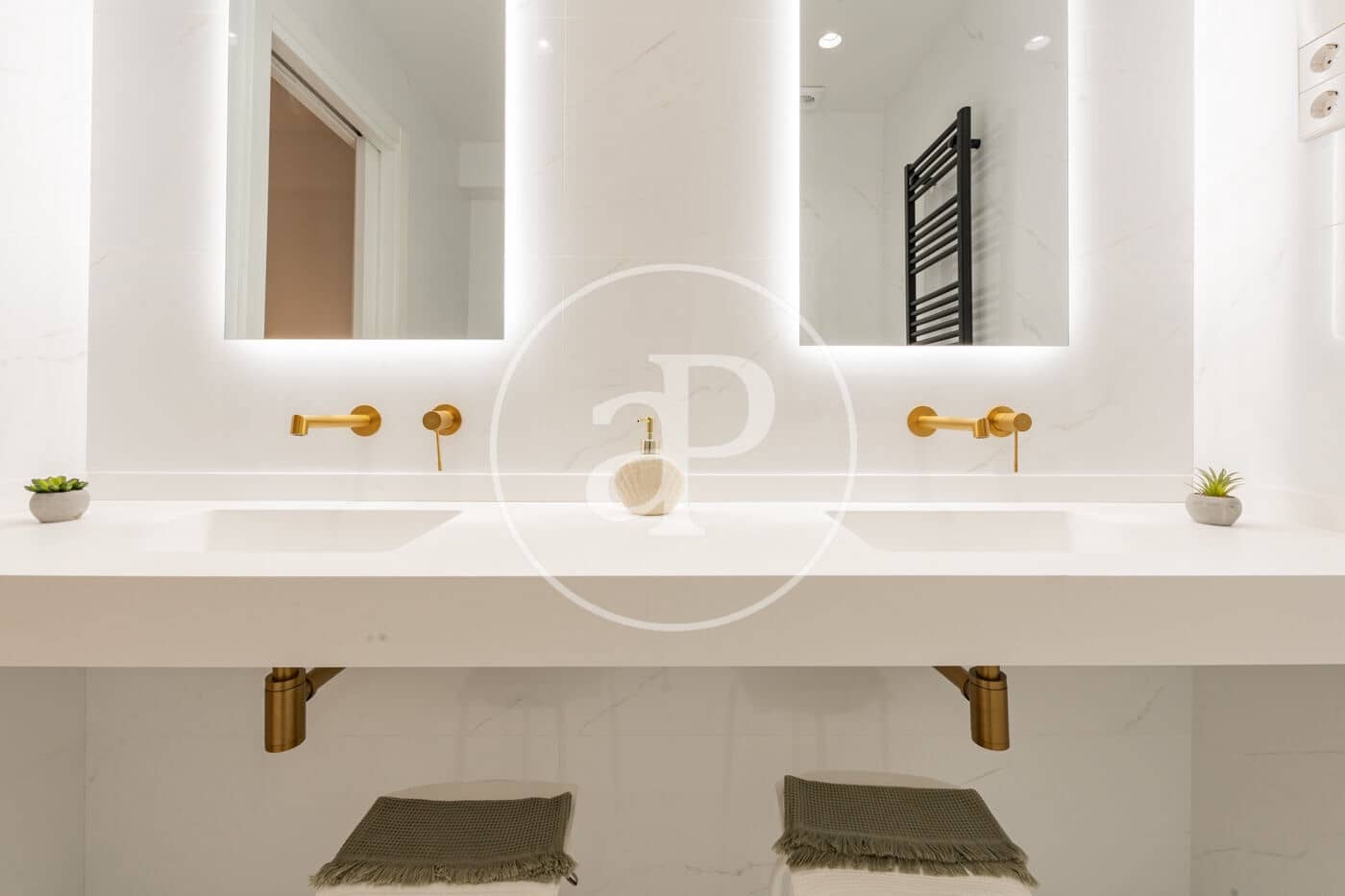 3 bedroom Apartment for sale in Madrid city - € 1,400,000 (Ref: 9449198)