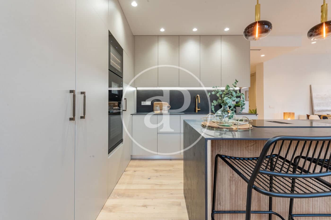 3 bedroom Apartment for sale in Madrid city - € 1,575,000 (Ref: 9449199)