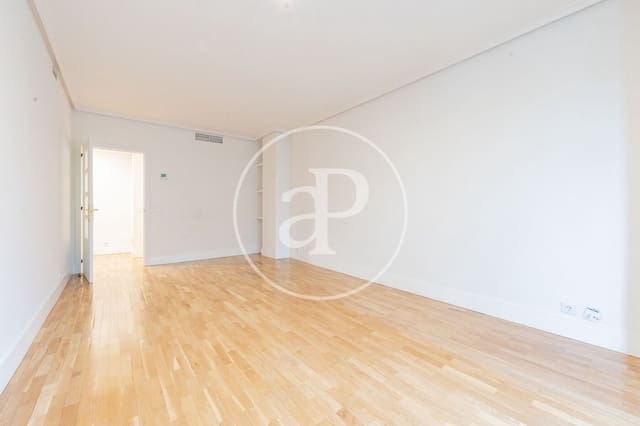 4 soveværelse Lejlighed til salg i San Juan Bautista, Madrid by med swimmingpool - € 1.200.000 (Ref: 9450891)