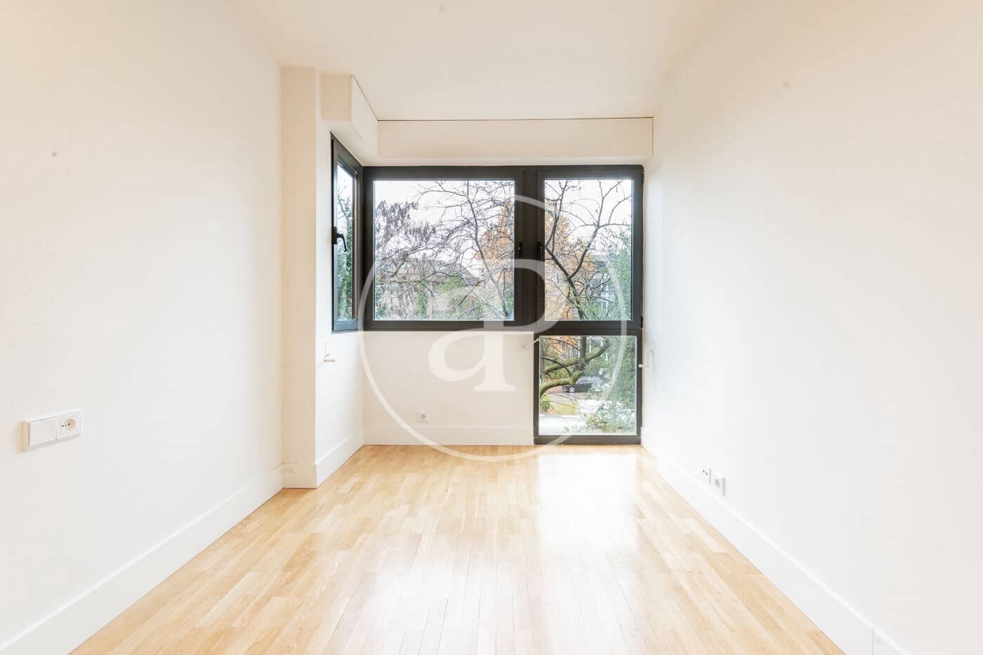 4 soverom Leilighet til salgs i Madrid by med svømmebasseng - € 1 200 000 (Ref: 9450891)